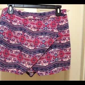 New Pink Republic XL pink print side zip skort